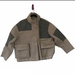 *SOLD* Lululemon Gathering Storm short jacket size 2